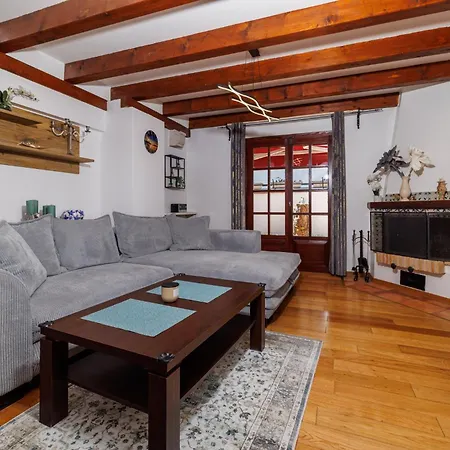 בית נופש Bobbys סלצה